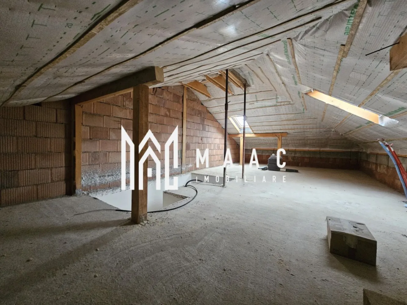 Casa Tip Duplex | 105MPU | Cisnadie | Curte proprie