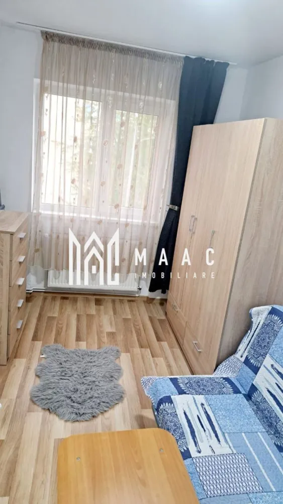 Apartament 2 camere | Etaj 2 | Mobilat si Utilat | Hipodrom III - MAAC Imobiliare vă propune spre închiriere un apartament cu 2 camere, situat în cartierul Hipodrom III, zona Mihai Viteazu – o locație convenabilă și bine conectată. Apartamentul este complet mobilat și utilat, fiind pregătit să își primească noii chiriași imediat. Ideal pentru un cuplu sau o persoană singură care caută confort și accesibilitate. Se solicită garanție în valoare de o chirie lunară. Pentru mai multe informații, vă rugăm să menționați că ați văzut anunțul cu ID: CP2853372. }}