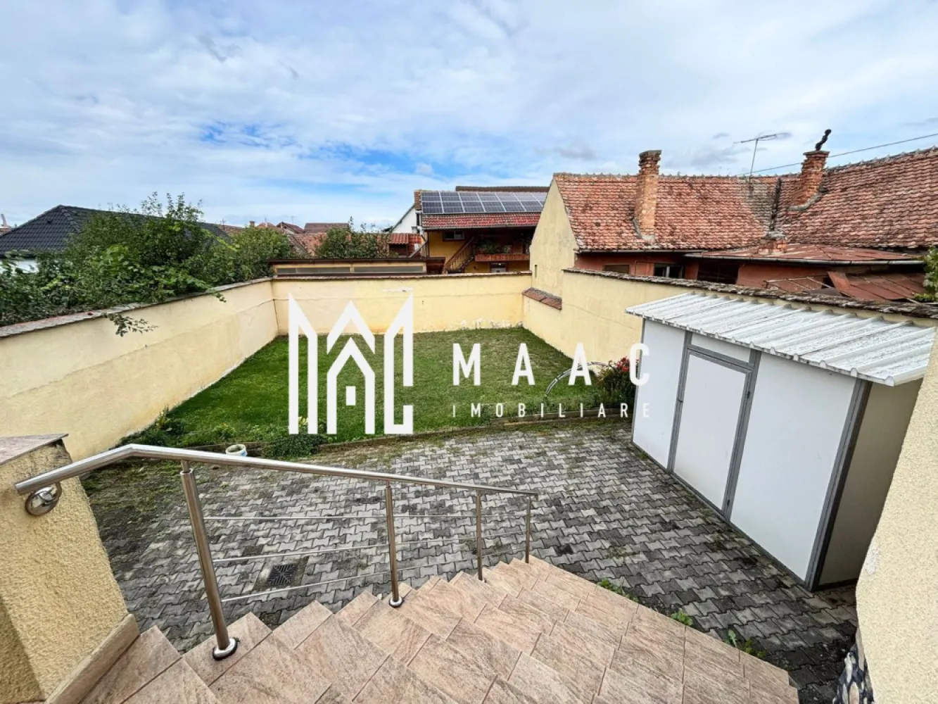 Apartament 4 camere | Curte 400 MP | 180 MPU | Terezian