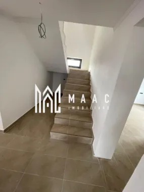 Casa de închiriat | 9 camere | 260mp utili | Sacel