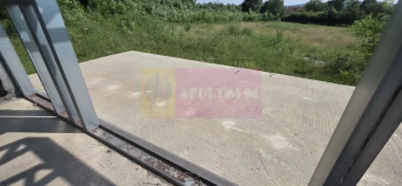 Casa pe structura metalica si teren de 757 mp de vanzare in Brebu