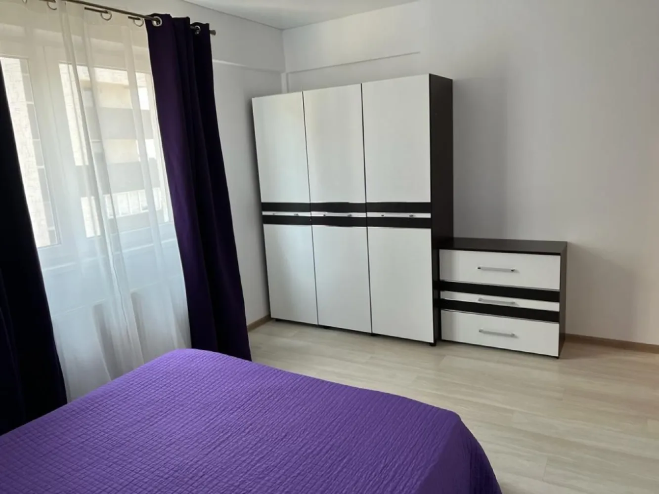 Apartament cu 3 camere decomandat Militari- Pollux Residence