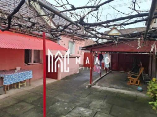 Logo MAAC IMOBILIARE logo