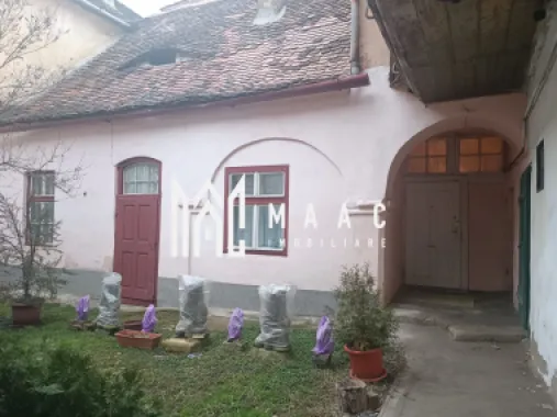 Casa | 40 MPU | Curte comuna | Zona Centrala