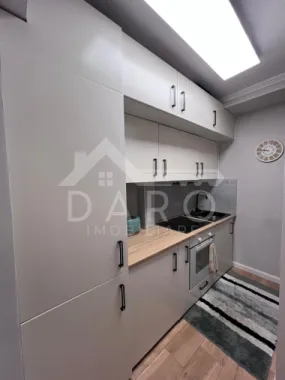 Garsonieră mobilată și utilitată