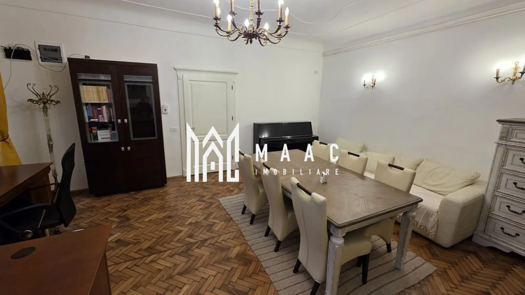 Spatiu de birouri | Parter | 68 MPU | Ultracentral - MAAC Imobiliare vă propune spre închiriere spațiu de birouri ultracentral – 68 mp Oferă-ți un spațiu de lucru modern, cu o suprafață de 68 mp, situat ultracentral, într-o zonă cu vizibilitate bună și acces facil. Caracteristici spațiu: Suprafață utilă: 68 mp Finisaje de calitate Vedere stradală Potrivit pentru diverse activități: Birouri Cabinete Activități comerciale Servicii profesionale Avantaje locație: Zonă urbană, bine conectată Aproape de supermarketuri, bănci și centre educaționale Stații de autobuz în apropiere Acces facil pentru clienți și angajați Zonă activă, potrivită pentru dezvoltarea unei afaceri Pentru mai multe informatii specificati ca ati vazut anuntul cu ID: CP2930607 }}