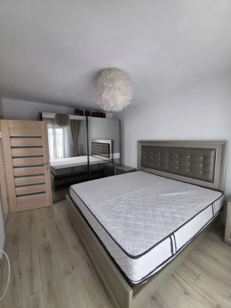 ✨ Penthouse exclusivist – 3 camere mobilat – gata de mutat – 160.000 € ✨