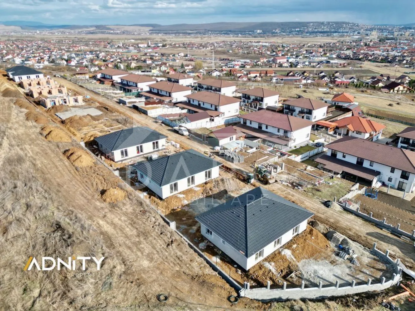 🏡 Casă de vânzare – Târgu Mureș, strada Zeno Vancea | Teren 500 mp |