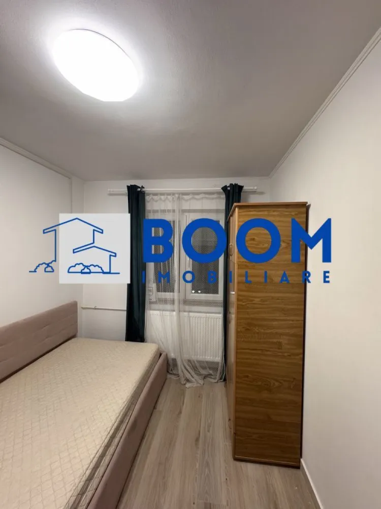 Garsoniera Nord | Strada Decebal | Complet renovata| Mutare imediata - BOOM Imobiliare vă propune spre vânzare o garsoniera confort 3, complet renovată și utilată, situată în zona Nord, în imediata apropiere a Liceului Sanitar (bloc G 159). Locuința se află la etajul 3 și reprezintă o oportunitate excelentă de investiție sau pentru locuit, fiind gata de mutare.
Caracteristici principale
• Localizare: Zona Nord, lângă Liceul Sanitar (Bl. G 159)
• Confort: Conf. 3
• Etaj: 3
• Stare: Renovată complet
• Instalații: Sanitară și electrică refăcute integral
Dotări și finisaje
• Complet mobilată
• Mașină de spălat nouă
• Cuptor cu microunde
• Mini-frigider
• Pat dimensiuni 120/200 cm
Preț și contact
• Preț: 25.500 EUR (ușor negociabil)
Pentru mai multe detalii și pentru programarea unei vizionări, nu ezitați să ne contactați, specificand CP3195671