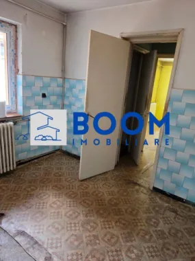 Apartament 4 camere decomandat | Traian, Râmnicu Vâlcea | 70,43 mp, etaj 4
