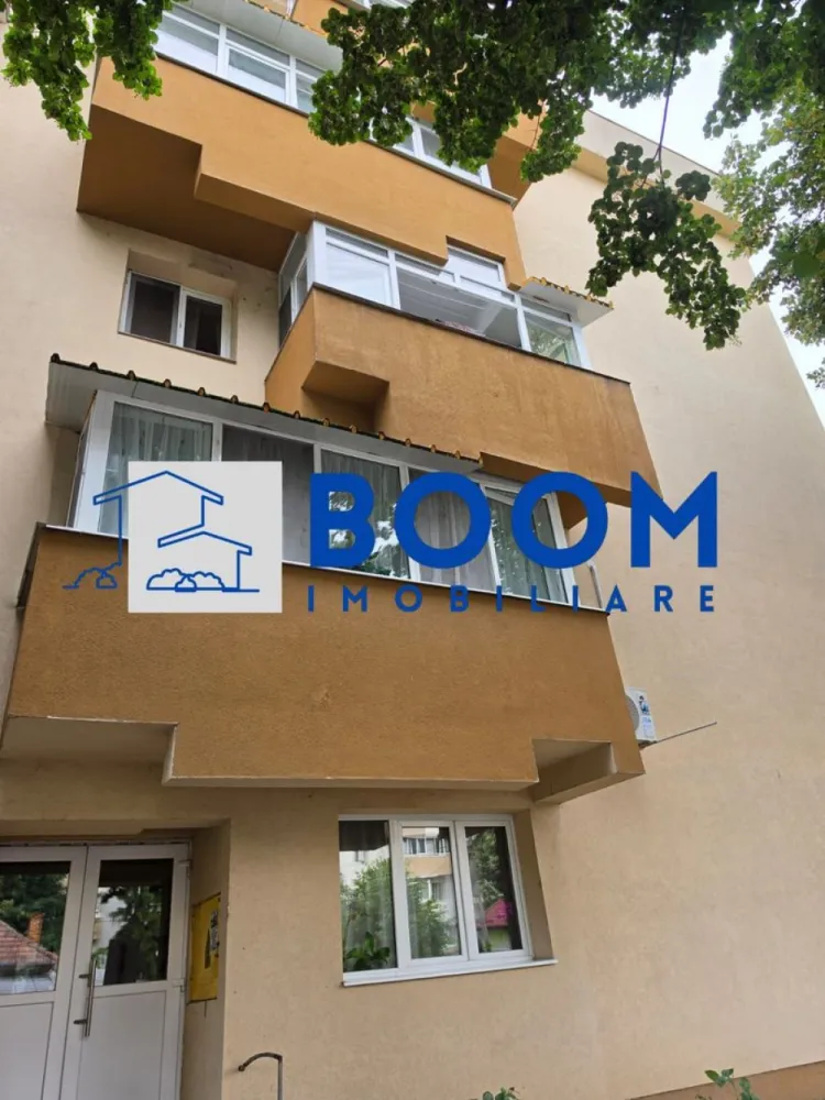 Apartament 4 camere decomandat | Traian, Râmnicu Vâlcea | 70,43 mp, etaj 4