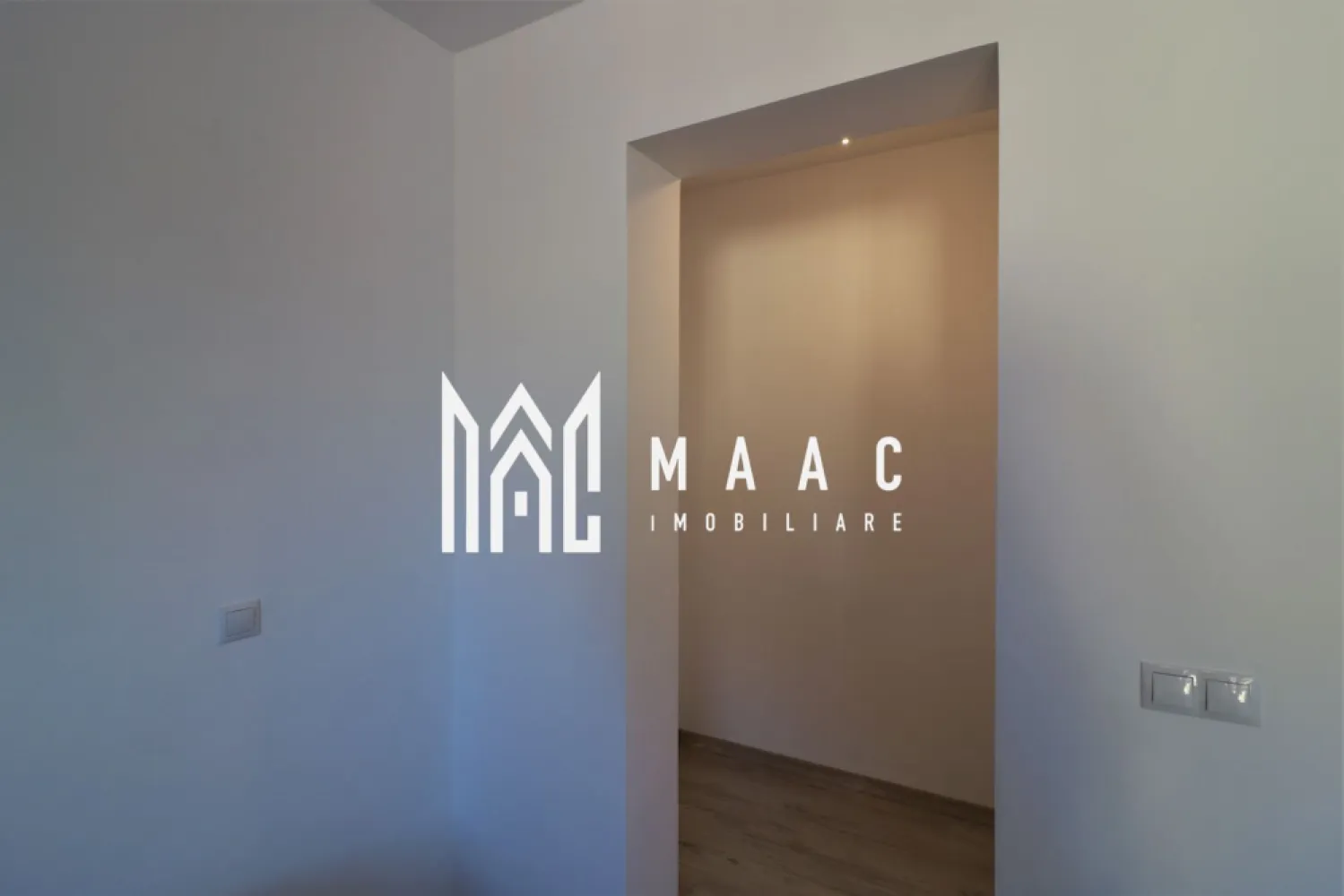 Casă 3 camere I 2 Balcoane I Zona Strand 2