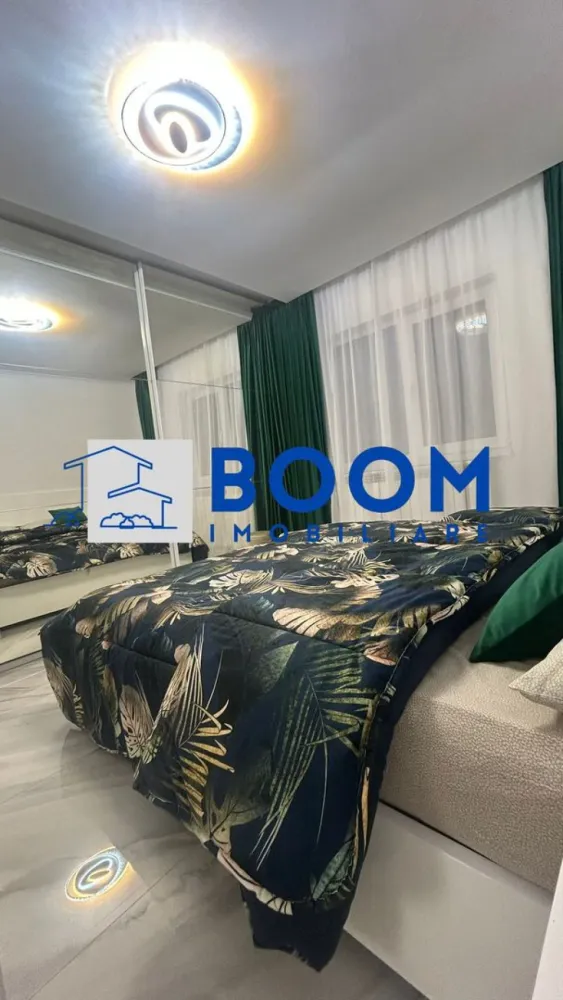 Apartament 3 camere | Parter | Mobilat si Utilat | Zona Nord - Apartament 3 camere de vânzare – Zona Nord, Calea lui Traian

Agenția BOOM Imobiliare vă propune spre vânzare un apartament cu 3 camere, situat la parterul unui bloc liniștit, cu o singură scară, în zona Nord – Calea lui Traian.

Locuința este complet renovată, fiind ideală pentru mutare imediată, fără investiții suplimentare.

Apartamentul dispune de un living spațios cu balcon, open space cu bucătăria, două dormitoare și două băi, oferind o compartimentare modernă și funcțională.

Beneficiază de centrală termică proprie, instalații electrice și sanitare schimbate integral și se vinde complet mobilat și utilat. În plus, include și o boxă pentru depozitare. Blocul este curat și liniștit, cu vecini civilizați.

Localizarea este excelentă, în imediata apropiere de Spitalul Județean, Biserica din Nord, Piața Nord, școli, licee, magazine și mijloace de transport.

Apartamentul este potrivit atât pentru locuință proprie, cât și pentru investiție, inclusiv pentru cabinet sau birou, datorită poziționării la parter și accesibilității. - CP3195690
