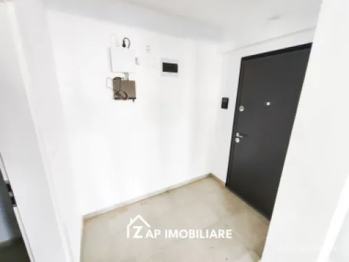 Maurer - Spatiu comercial - Parter - 91 mp, 2 toalete si balcon