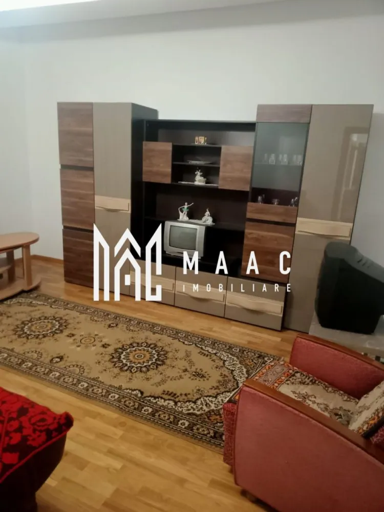 Apartament 2 camere | Etaj 1 | 2 Balcoane | Doamna Sntaca - MAAC Imobiliare vă prezintă spre închiriere un apartament cu 2 camere, decomandat, situat la etajul 1 al unui imobil nou, în zona Doamna Stanca. Caracteristici: Suprafață utilă: 60 mp. Etaj: 1 din 8, imobil dotat cu lift. An construcție: 2016. Apartament luminos, bine întreținut, ideal pentru locuire imediată. Compartimentare: Hol de acces. Living cu ieșire pe balcon. Bucătărie separată, complet funcțională. Dormitor cu acces la al doilea balcon. Baie dotată cu cadă și geam pentru aerisire naturală. Dotări și confort: Sistem de încălzire în pardoseală. Termeni si conditii: Se achita o luna de garantie in avans. Avantaje locație În apropiere se regăsesc magazine, restaurante, farmacii și alte servicii esențiale. Acces facil la mijloace de transport și principalele artere ale orașului. Pentru mai multe detalii precizati telefonic ca ati vazut anuntul cu ID: CP2932376 }}