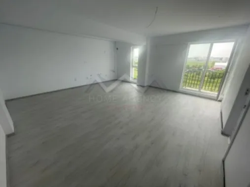 Apartament 3 camere + terasă 50 mp | Otopeni | TVA și parcare incluse