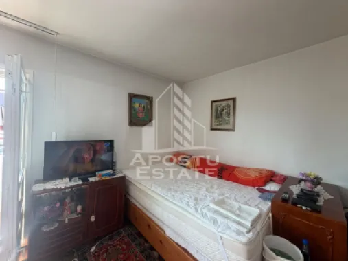 Apartament cu 2 camere de vânzare , Zona Lipovei , Timisoara