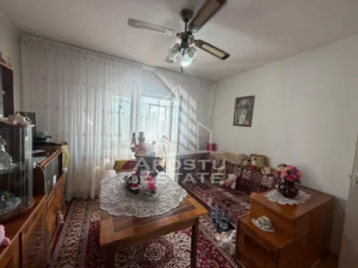 Apartament cu 2 camere de vânzare , Zona Lipovei , Timisoara