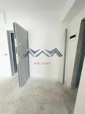 Birou modern / sediu firmă în Otopeni – bloc nou, parcare