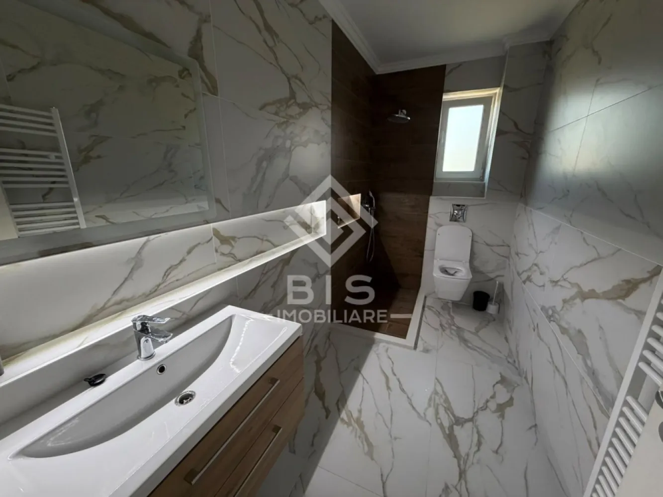 Apartament de închiriat 2 camere - Panoramic Residence