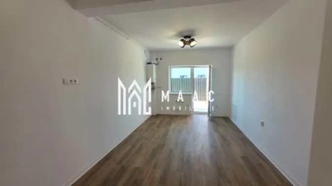 Apartament 2 camere de vânzare Selimbar | Central | curte 90 mp, parcare