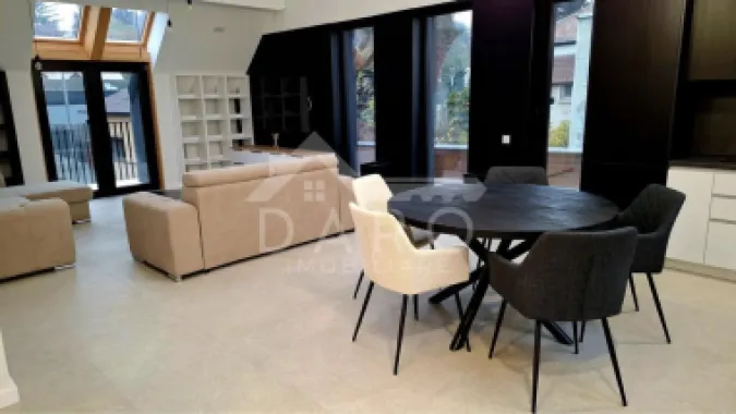 🏙️ Penthouse de vânzare – lux