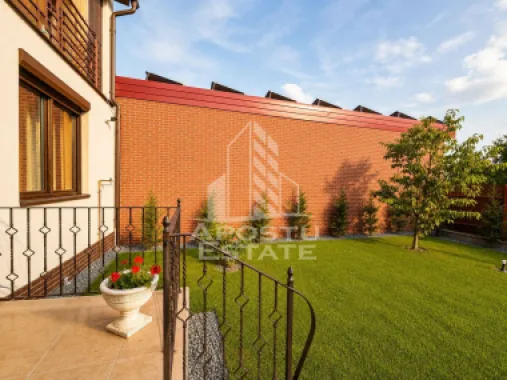 Casa individuala cu gradina si terasa, 6 camere, zona Mehala