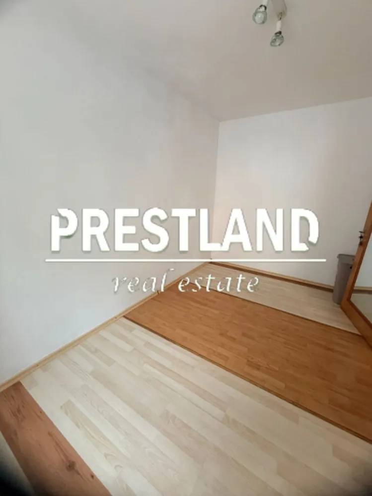 Apartament pretabil pentru chirie/incesteitii !! - Apartament de 2 camere, conf.3 situat la parter, Sutila 37 mp, parțial mobila, dotat și utilat la cheie nu mai necesită nici vreo investiție.

Preț 79.000 Euro negociabil.Se acceptă orice formă de plată .

Agenția nu deține informațiile privind performanta energetica a imobilului, aceasta informând asupra necesitații si legalității certificatului energetic. Comunicarea datelor cuprinse in Certificatul Energetic al imobilului rămâne in sarcina proprietarului.

Oferim clienților următoarele servicii:
- consultanta obținere credite bancare;
- servicii notariat;
- servicii de topografie(schiță, releveu);
- certificate energetice imobile;
- asigurări;
- servicii de evaluare;
- consultanta juridica;