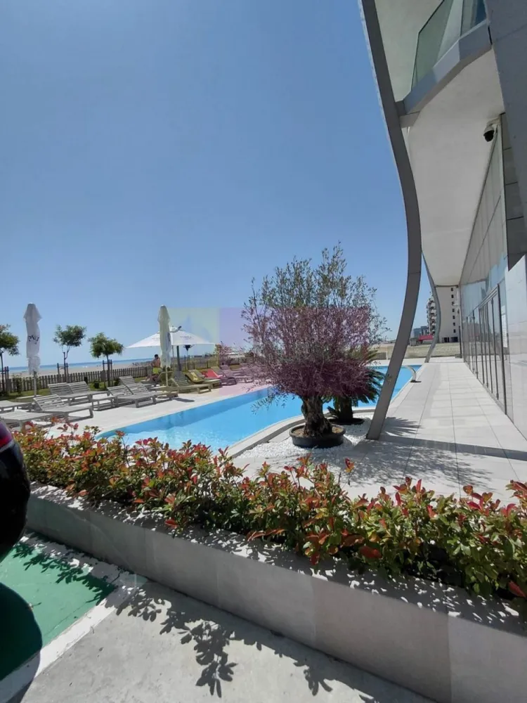 Apartamente de lux 2 camere in Mamaia Nord cu vedere la Marea Neagra