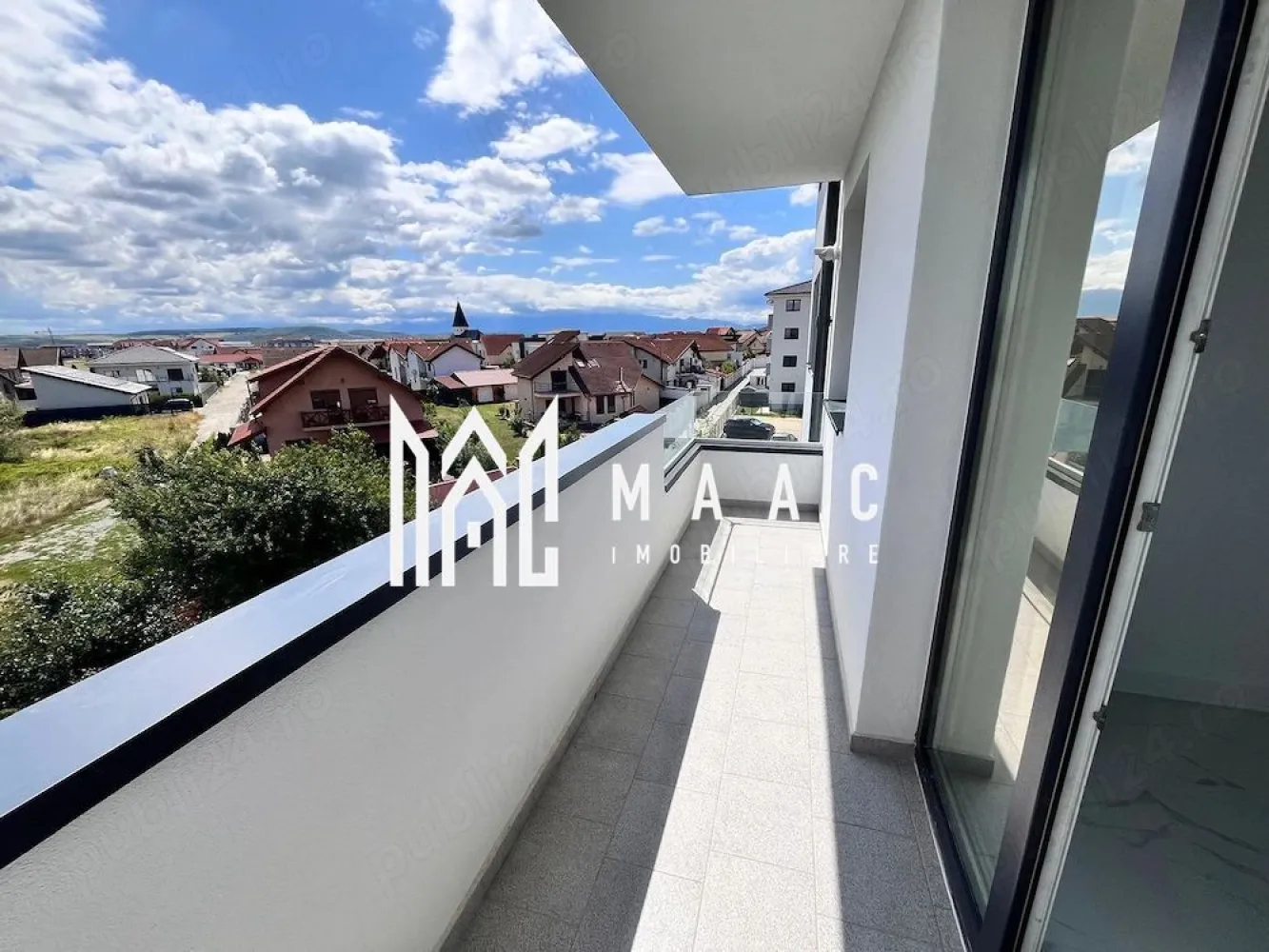 Apartament de vânzare 3 camere | Șelimbăr, Sibiu | 75 mp, smart, parcare