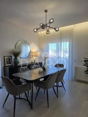 Penthouse 120 mp cu terase generoase