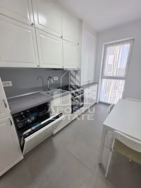 Apartament cu 2 camere, de inchiriat zona Lipovei