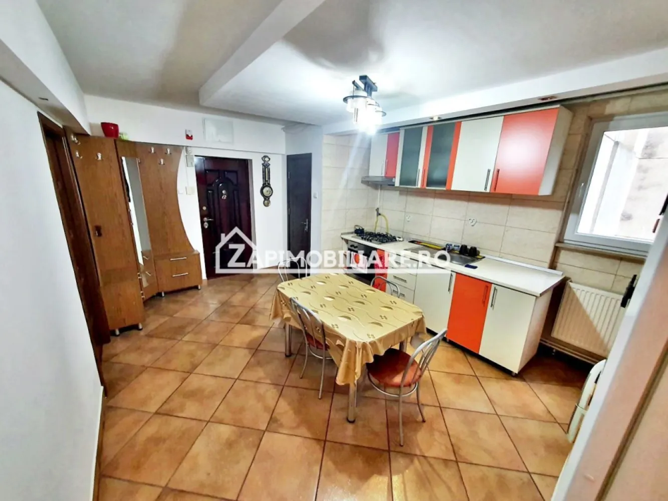 Tudor - Apartament 3 camere confort 1 - Str Moldovei -