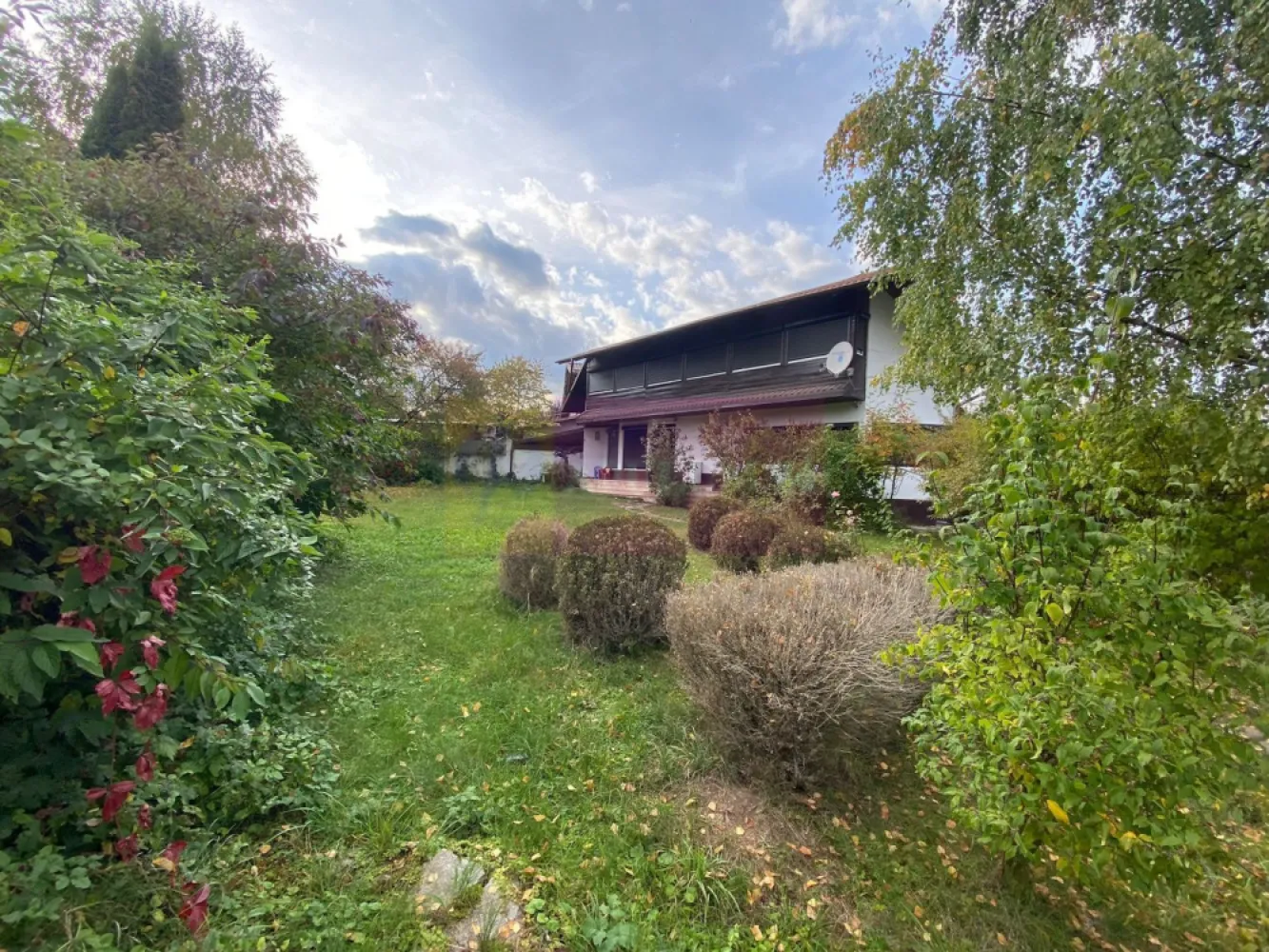 Vila de vânzare cu 4 camere în Breaza