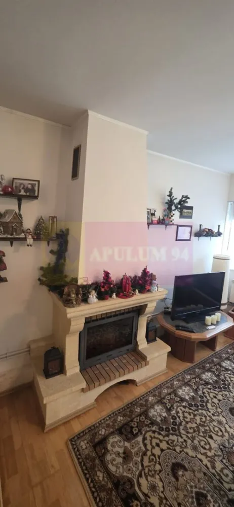 Vila de vânzare cu 4 camere în Breaza