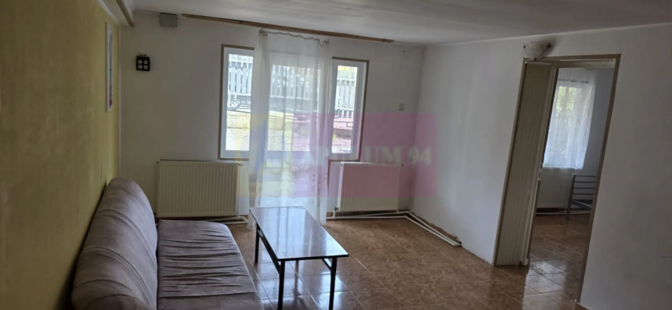 Vila de vanzare cu 13 camere in Busteni (camin pentru seniori)