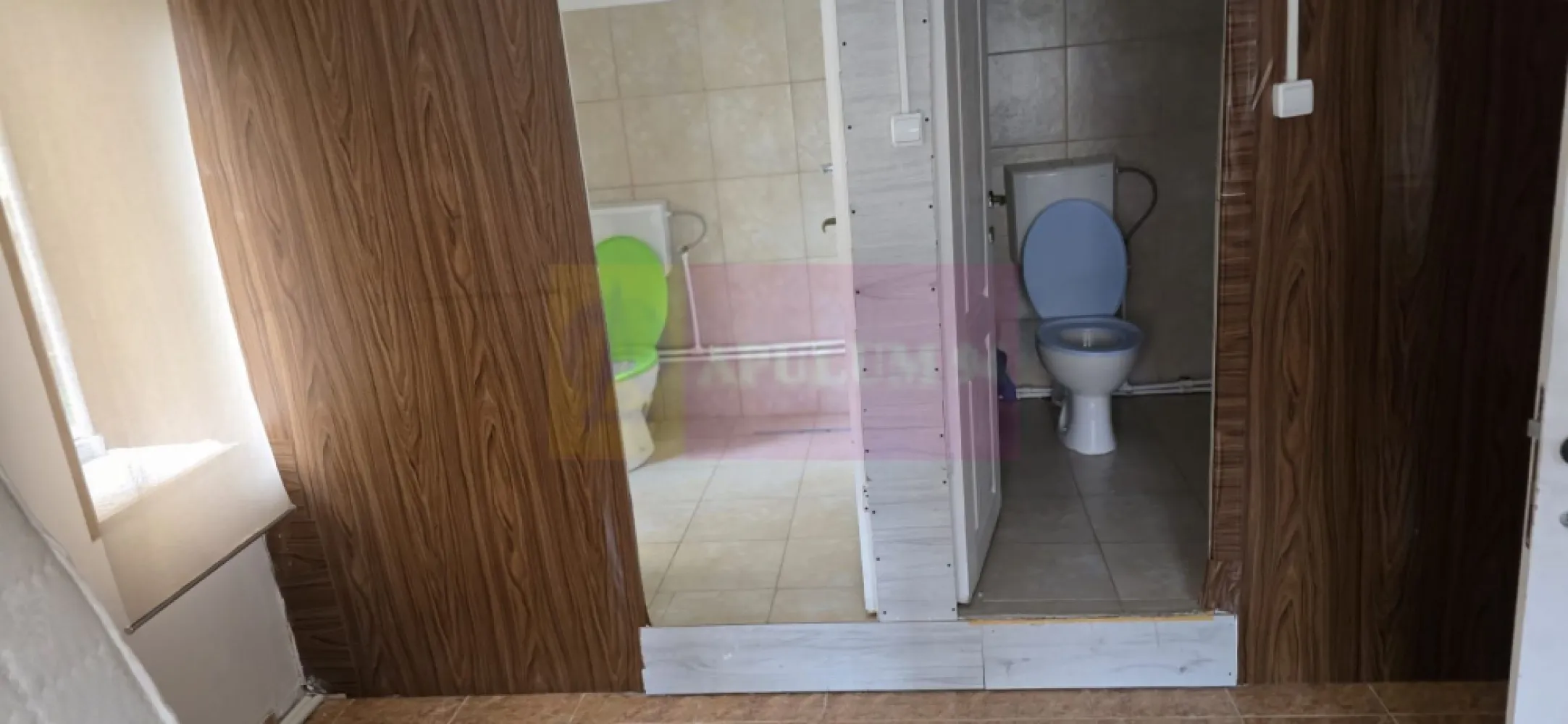 Vila de vanzare cu 13 camere in Busteni (camin pentru seniori)