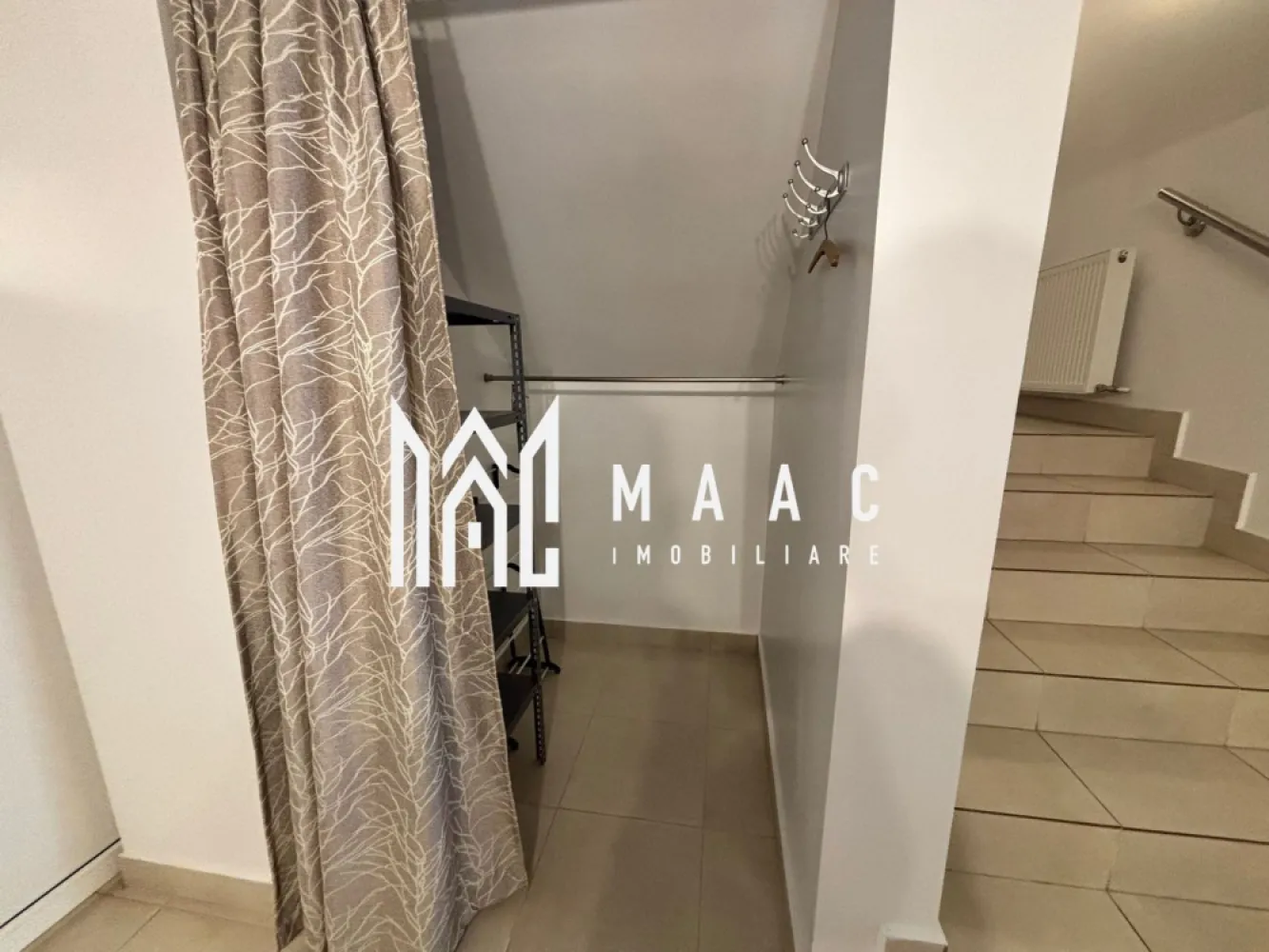 Apartament 4 camere | Curte 400 MP | 180 MPU | Terezian