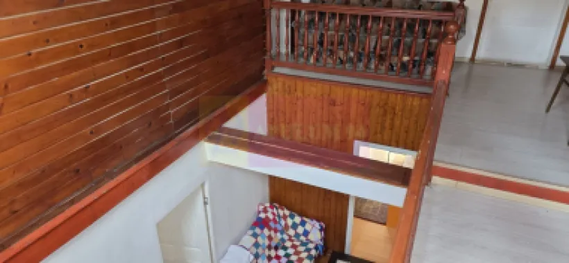 Vila de vanzare cu 13 camere in Busteni (camin pentru seniori)