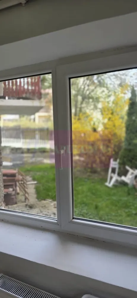 Vila de vanzare cu 13 camere in Busteni (camin pentru seniori)