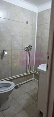 Vila de vanzare cu 13 camere in Busteni (camin pentru seniori)