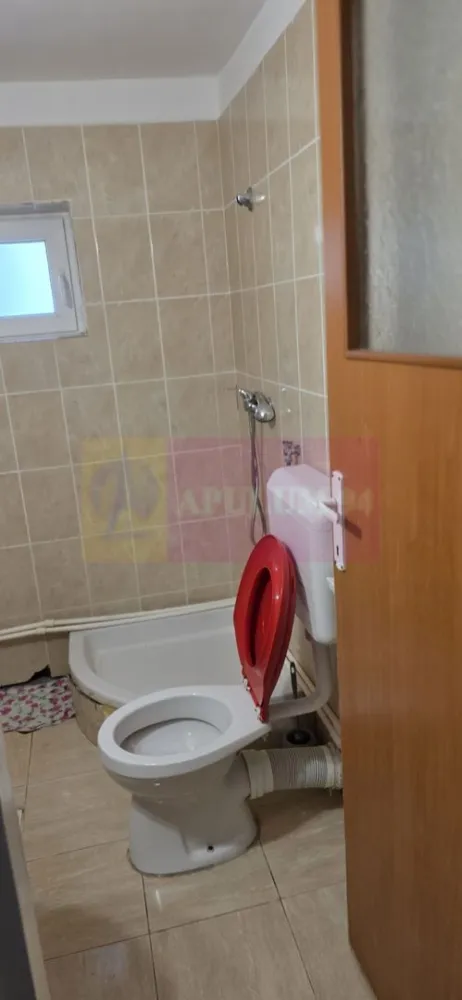 Vila de vanzare cu 13 camere in Busteni (camin pentru seniori)