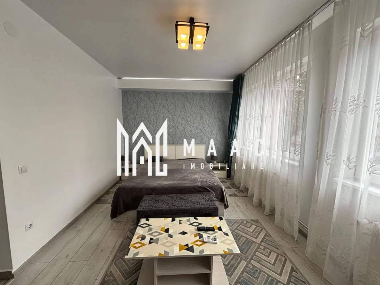 Apartament 4 camere | Curte 400 MP | 180 MPU | Terezian