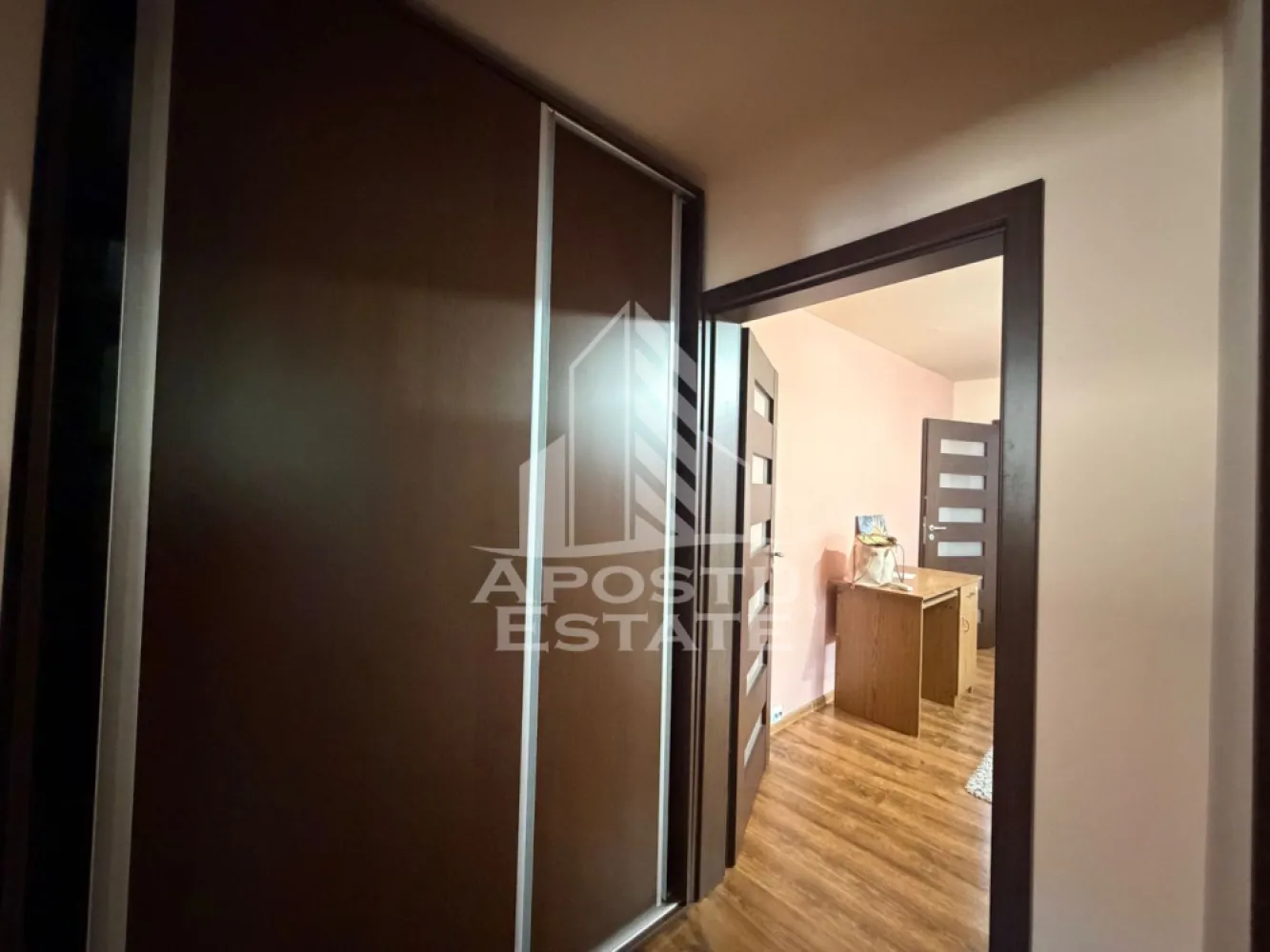 Apartament cu 2 camere de vânzare,Zona Bucovina, Timisoara