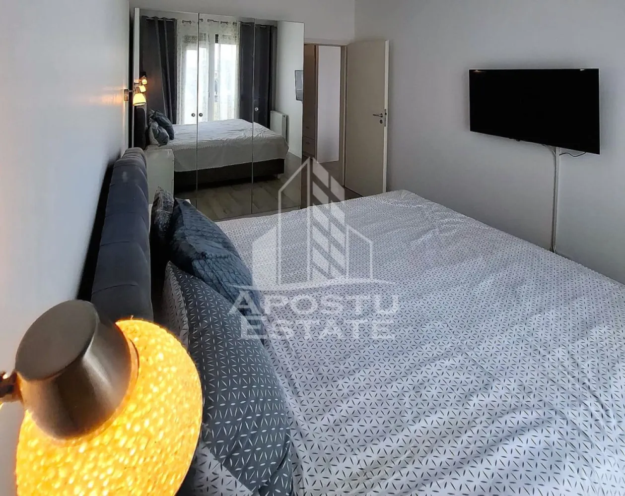 Apartament 2 camere, 52 mp utili. Loc de parcare