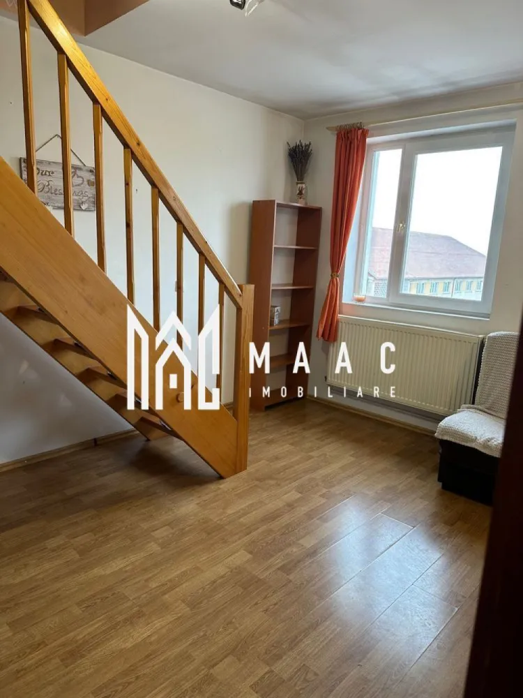 Apartament 2 Camere I Decomandat I Zona Vasile Aaron