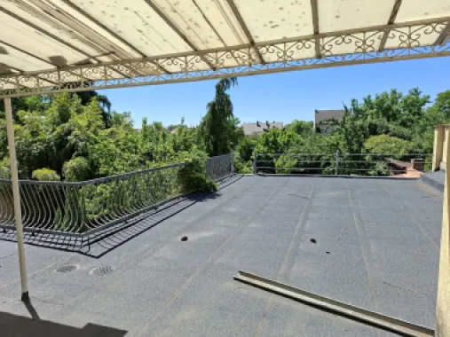 BRASADAS vinde casa P+M 6 cam 227mp teren 11 ari in 14 Mai.