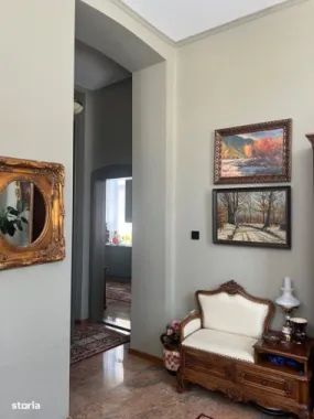 BRASADAS vinde casa cu 3 dormitoare in zona Titulescu.