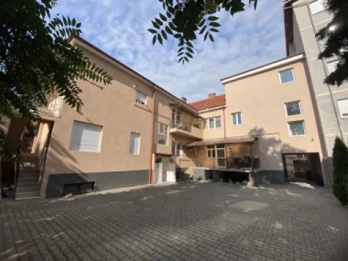 BRASADAS vinde casa pt locuit / afaceri zona ULTRACENTRALA.