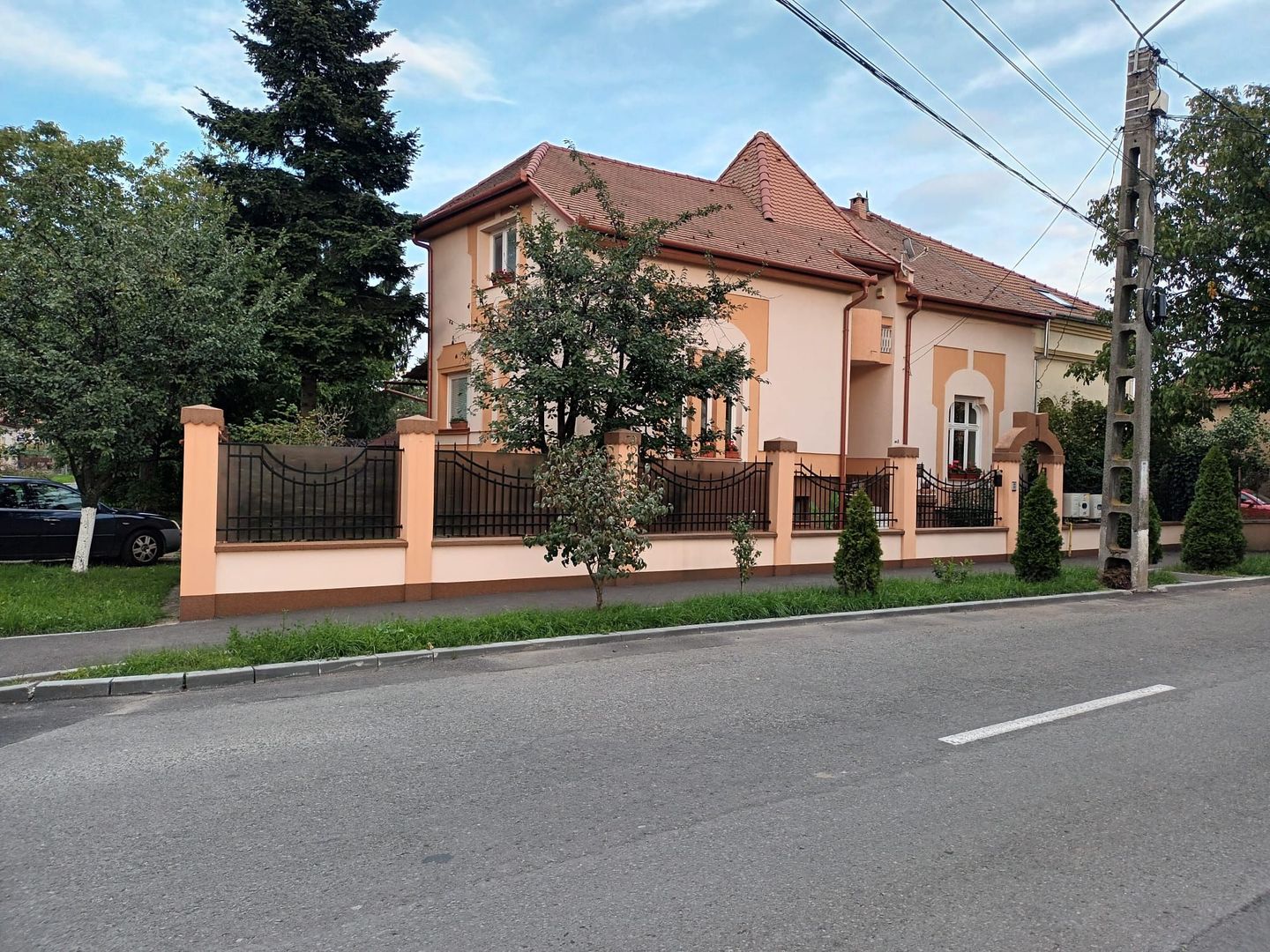 BRASADAS vinde vinde casa individuala zona TITULESCU